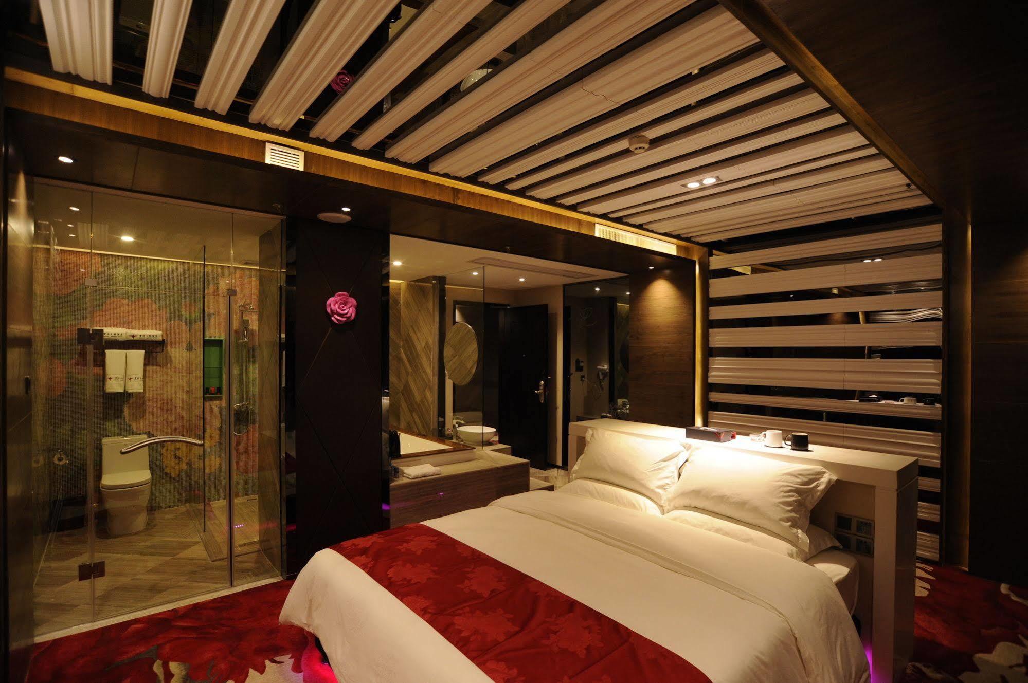 גואנגג'ואו Secret Garden Hotel מראה חיצוני תמונה