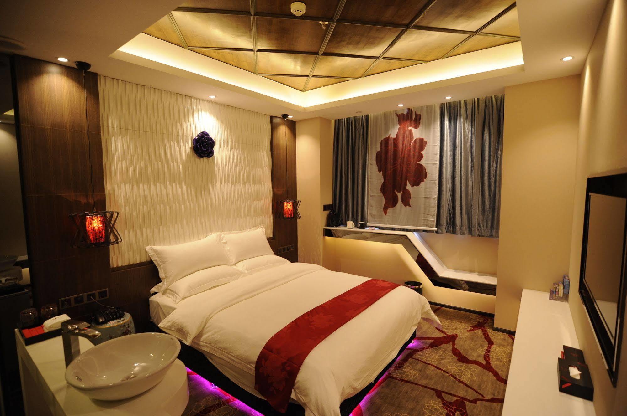 גואנגג'ואו Secret Garden Hotel מראה חיצוני תמונה