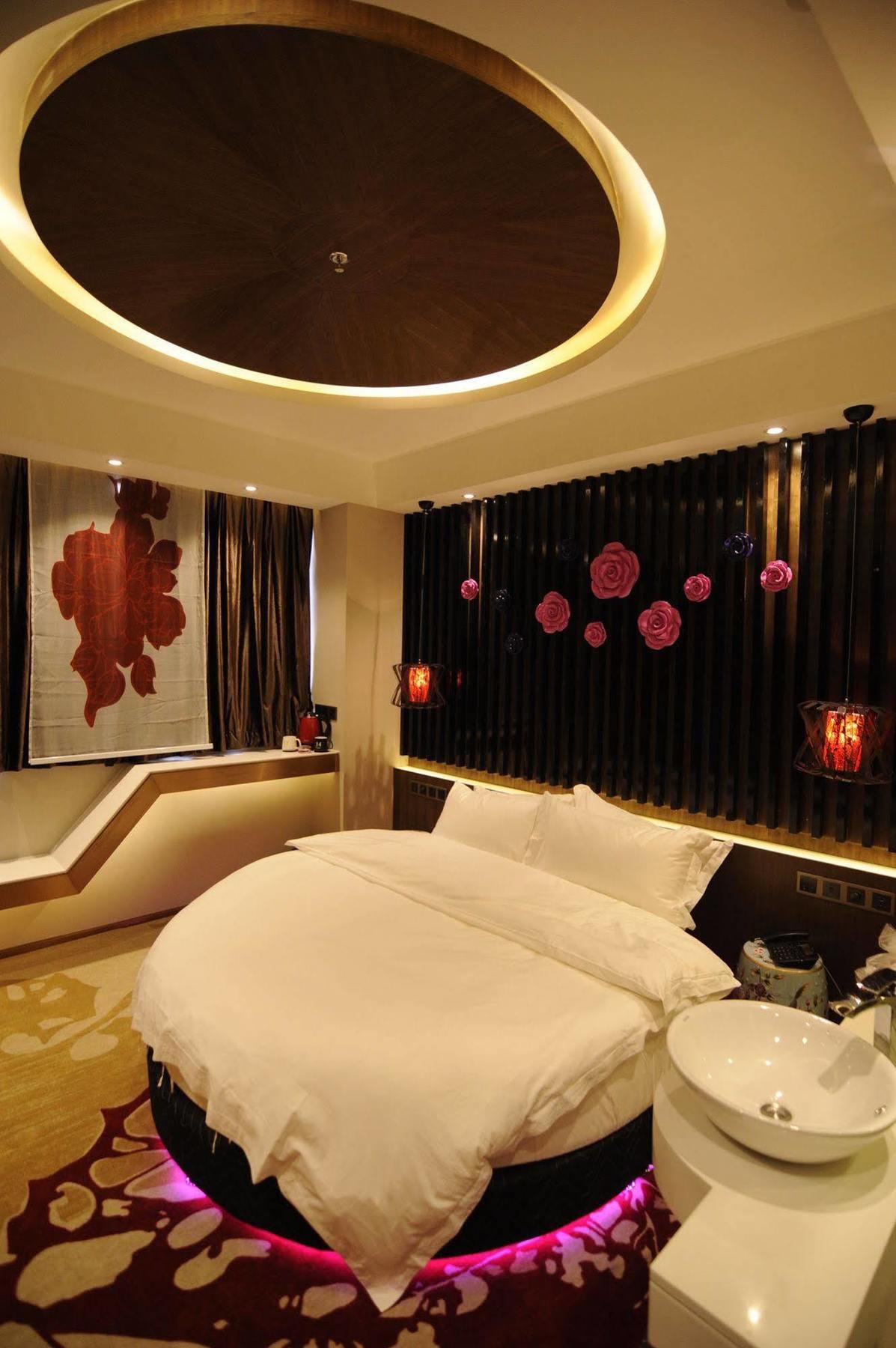 גואנגג'ואו Secret Garden Hotel מראה חיצוני תמונה