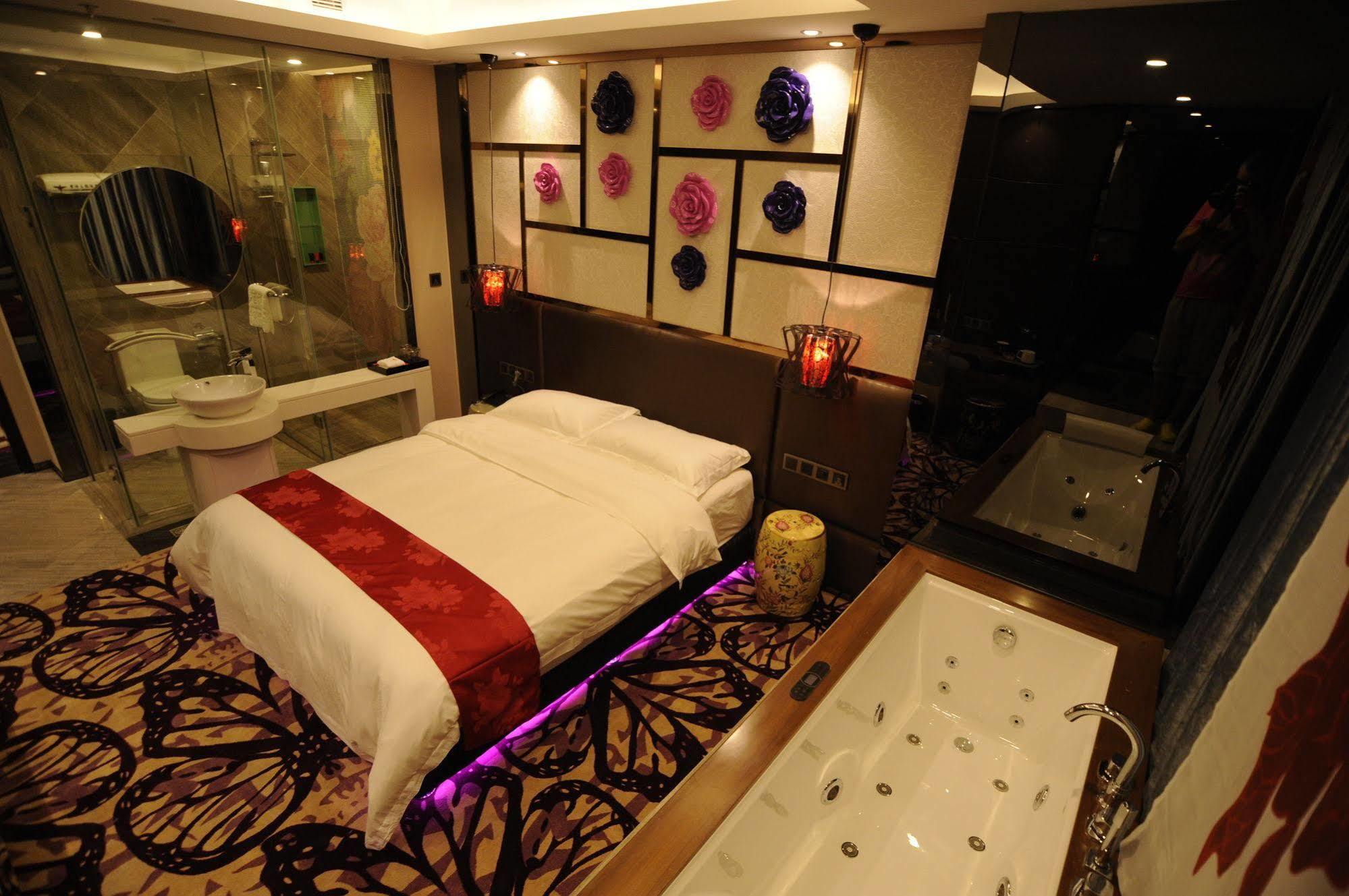 גואנגג'ואו Secret Garden Hotel מראה חיצוני תמונה